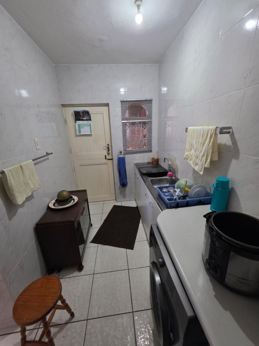 4 Bedroom Property for Sale in Wavecrest Eastern Cape